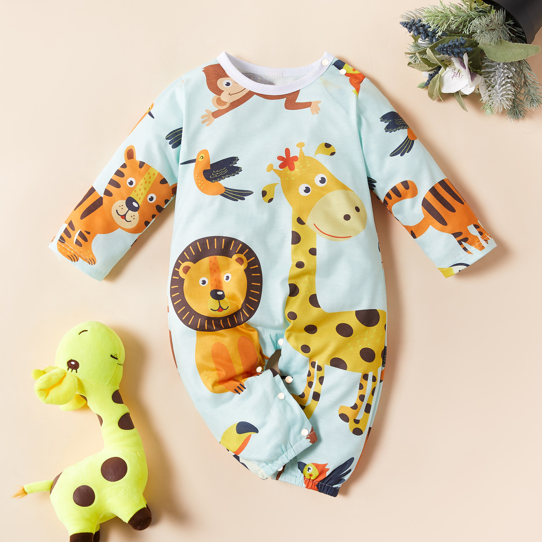 Baby Adorable Lion and Giraffe Print Jumpsuit