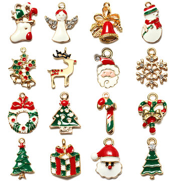 11 Mixed Gold Christmas Gifts Charms Tree Deer Snowflake Pendant