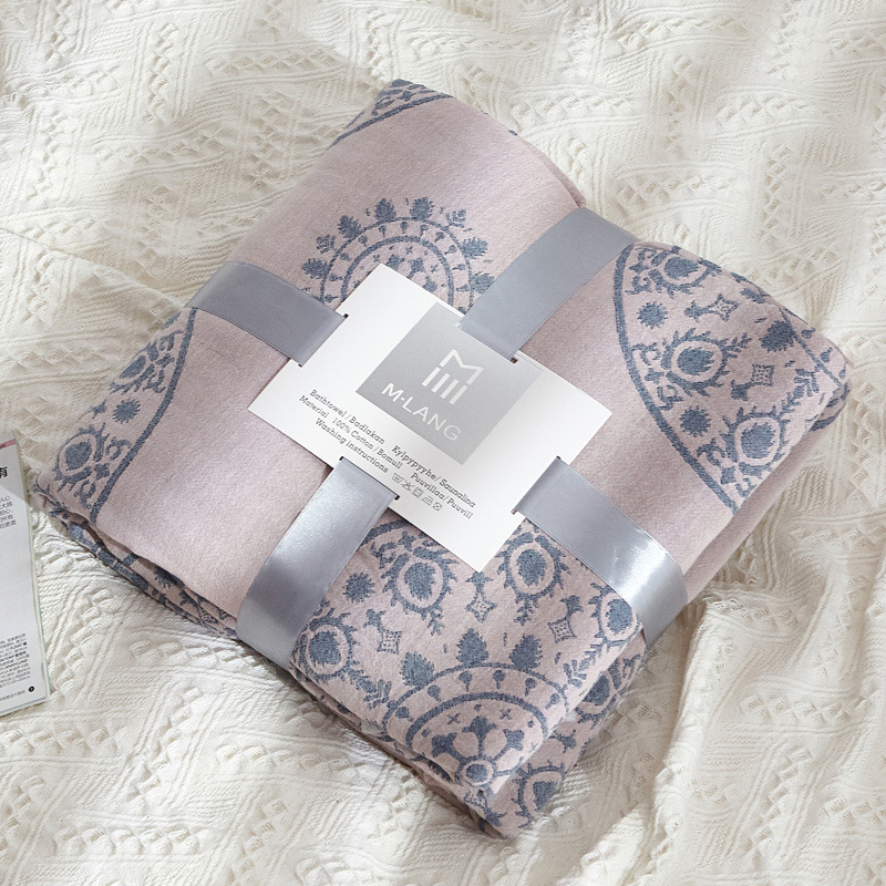 Concise Soft Cotton Blanket