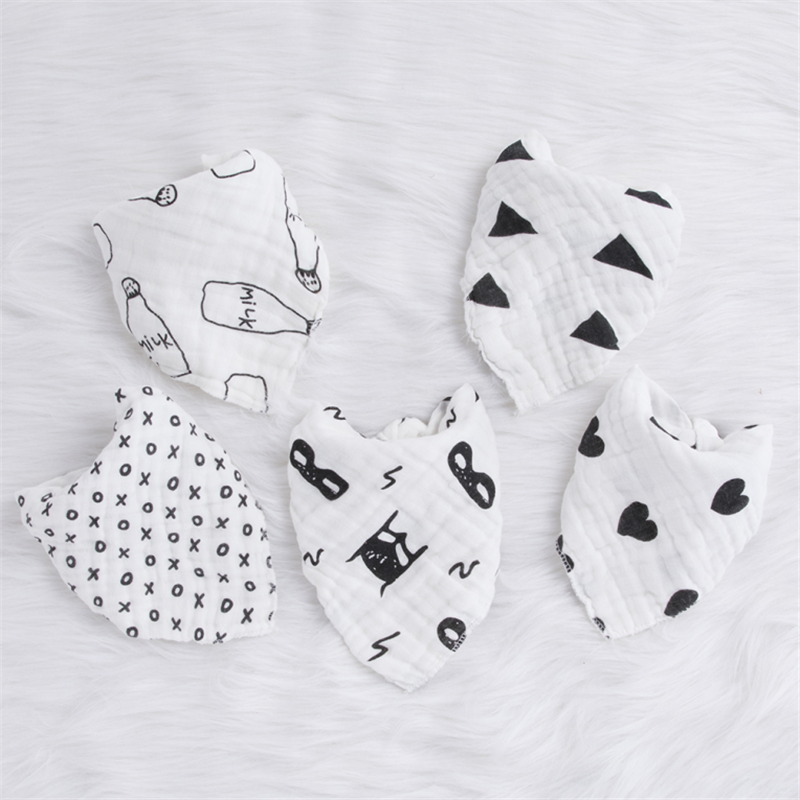 5-pack Heart Print Bibs Set