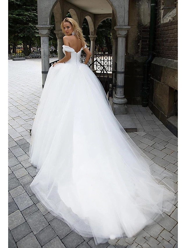 Ball Gown Boho Lace Wedding Dress With Sleeves