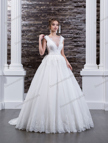 Beauty White Tulle Lace Applique A-Line Garden Wedding Dresses Bridal Pageant Dresses Wedding Attire Dresses Custom Size 2-16 ZW610105