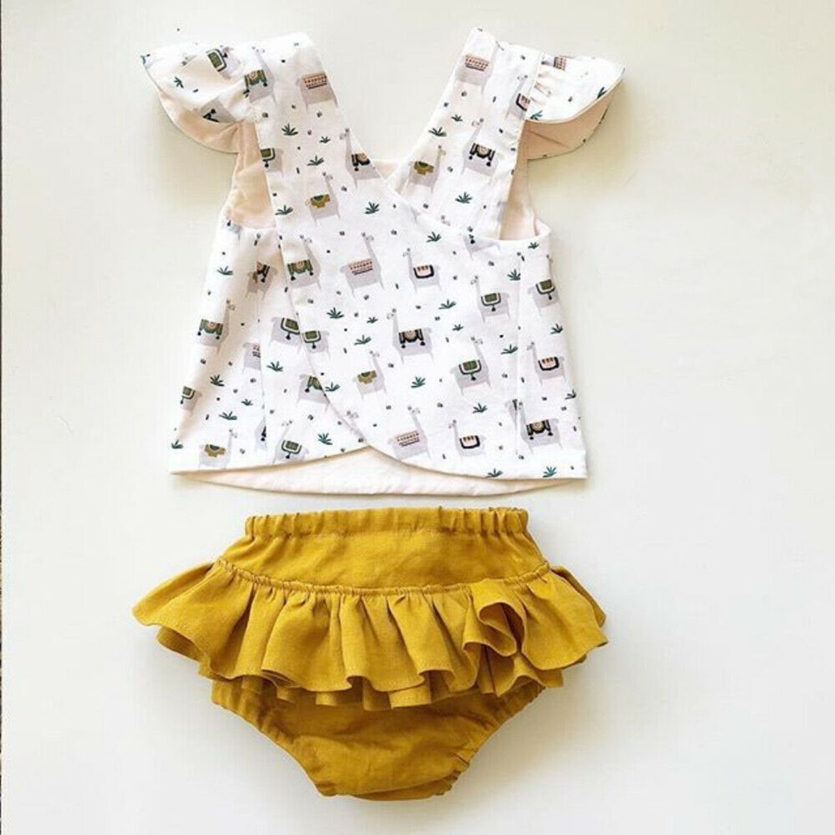 Baby Girl Alpaca Print Flutter-sleeve Top and Solid Layered Shorts Set